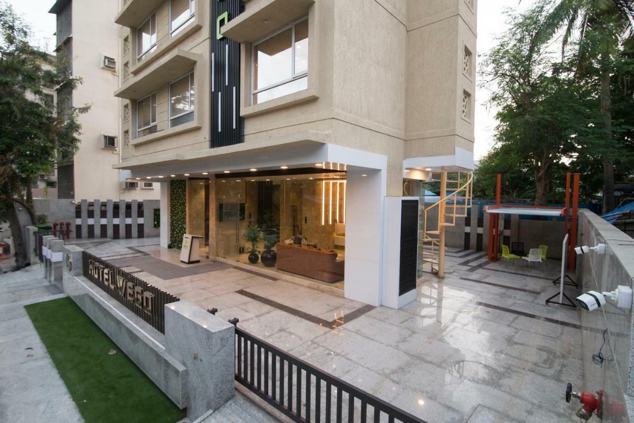 Hotel Wego Mumbai Exterior photo
